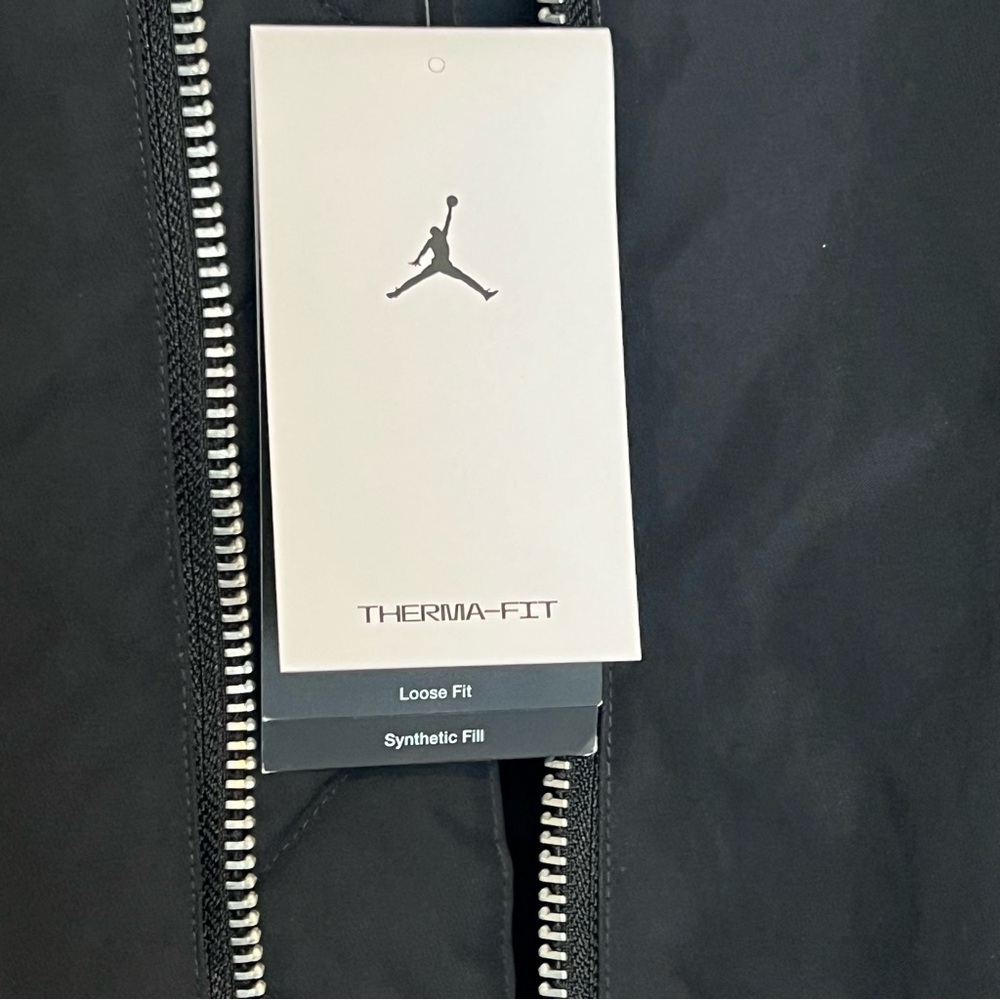 New Men's Nike Air Jordan Coat Size Small S Black Jacket NWT $250 MSRP - Picture 5 of 9